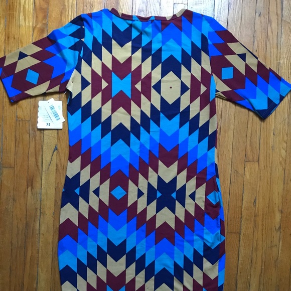 NEW LuLaRoe Julia Dress Medium - Picture 7 of 9